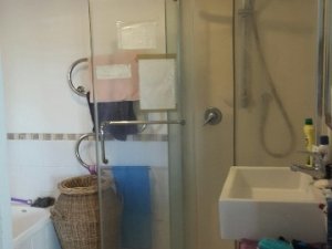 BATH ROOM RENT