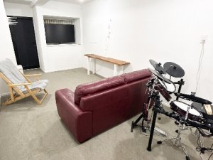 Living-3
