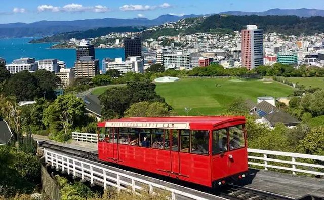 
Wellington Cable Car