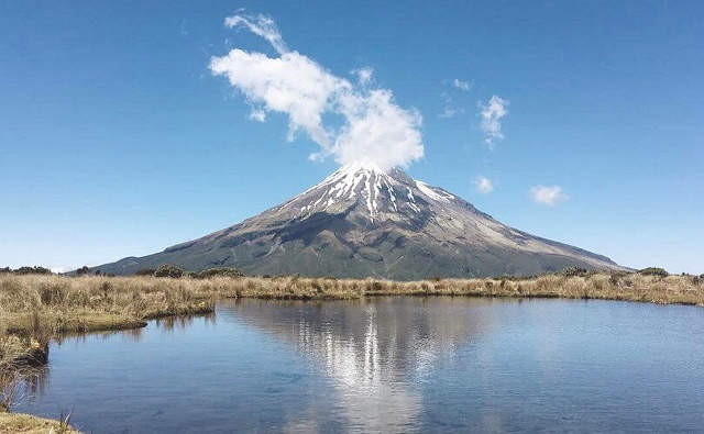 ニュージーランドの逆さ富士