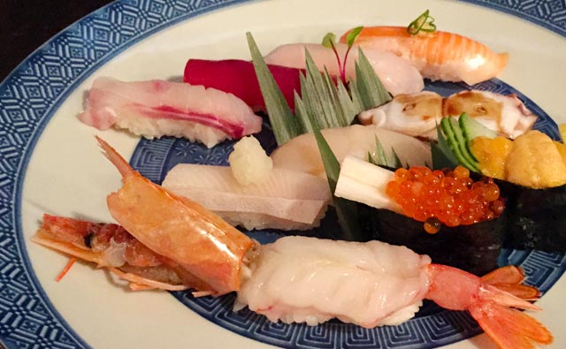 寿司盛り合わせ