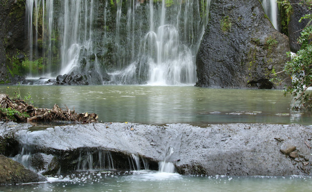 カレカレ滝　ウオーク